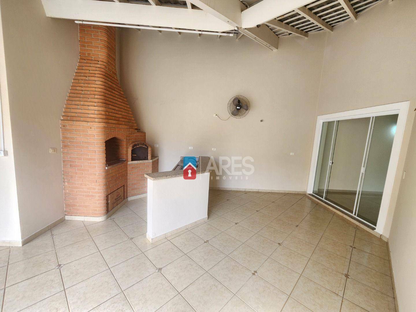 Casa para alugar com 4 quartos, 287m² - Foto 14