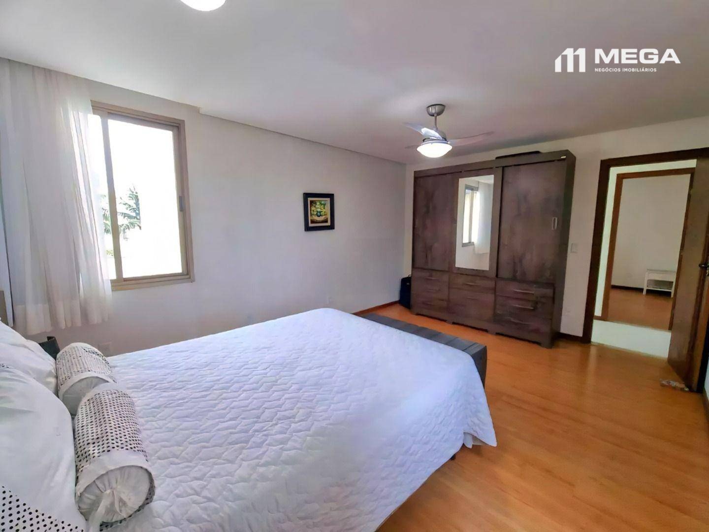 Casa à venda com 3 quartos, 337m² - Foto 24