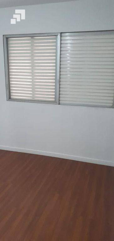 Apartamento à venda com 2 quartos, 76m² - Foto 7