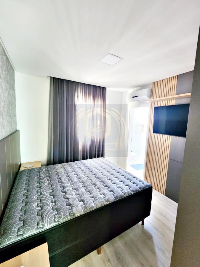 Apartamento para alugar com 3 quartos, 140m² - Foto 10