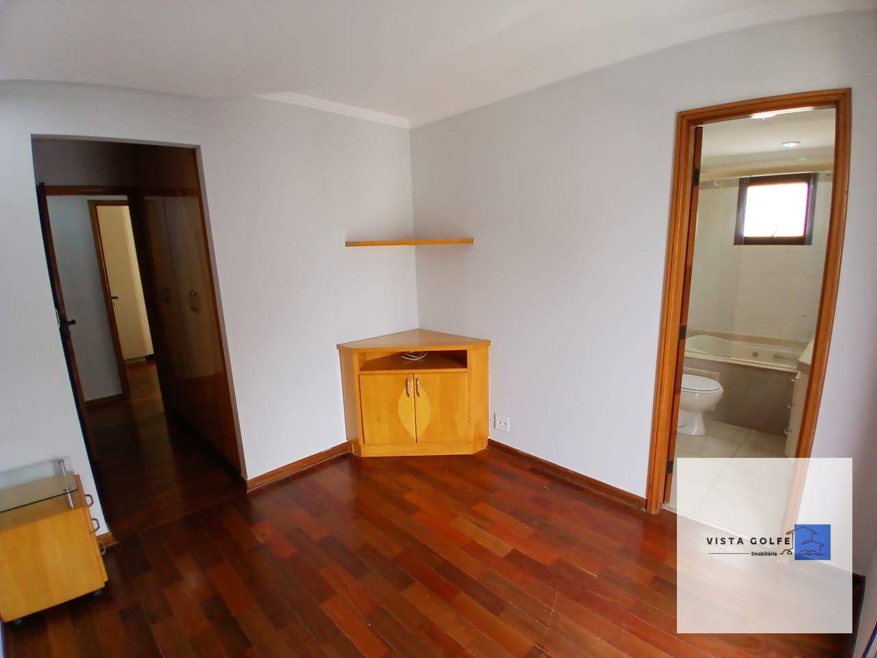 Apartamento para alugar com 3 quartos, 119m² - Foto 33