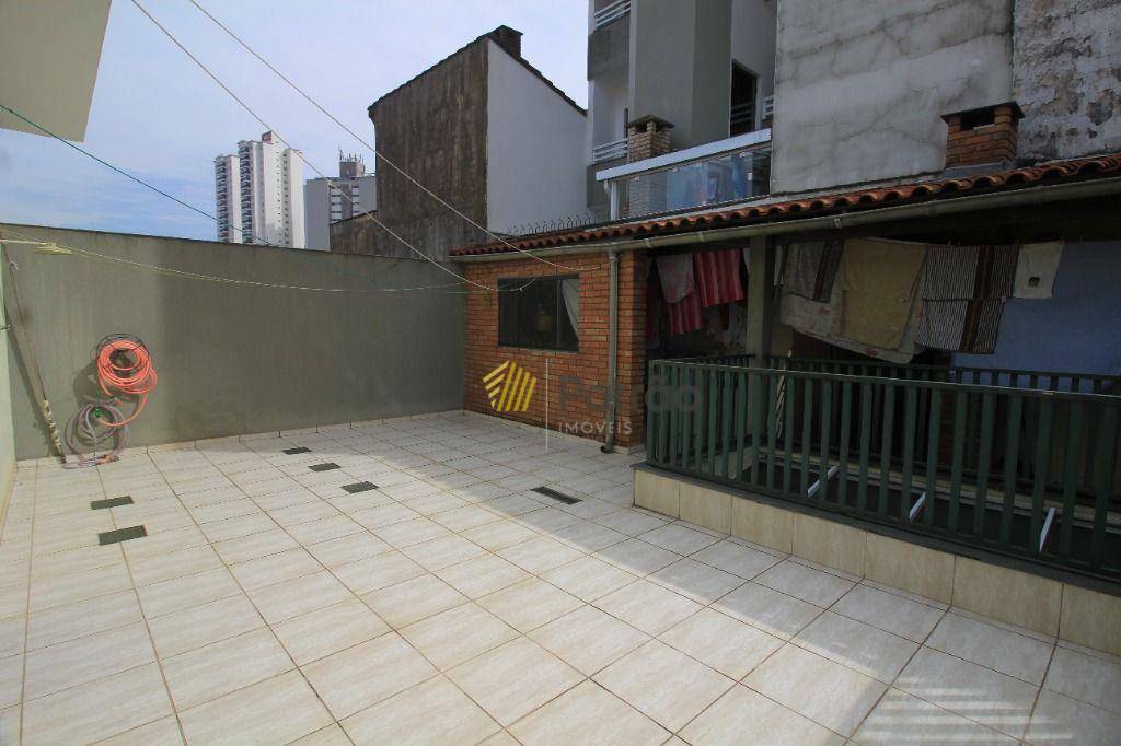 Sobrado à venda com 4 quartos, 259m² - Foto 41