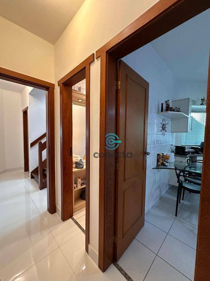 Casa de Condomínio à venda com 5 quartos, 462m² - Foto 10