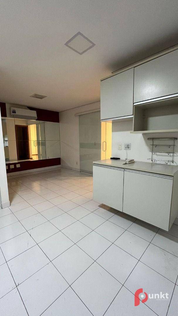 Apartamento para alugar com 3 quartos, 149m² - Foto 12