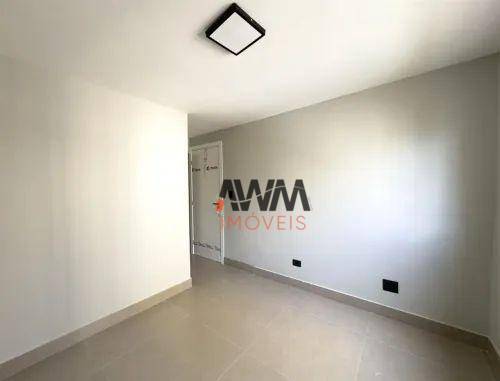 Apartamento à venda com 3 quartos, 136m² - Foto 4