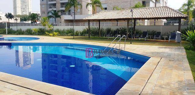 Apartamento à venda com 3 quartos, 134m² - Foto 35