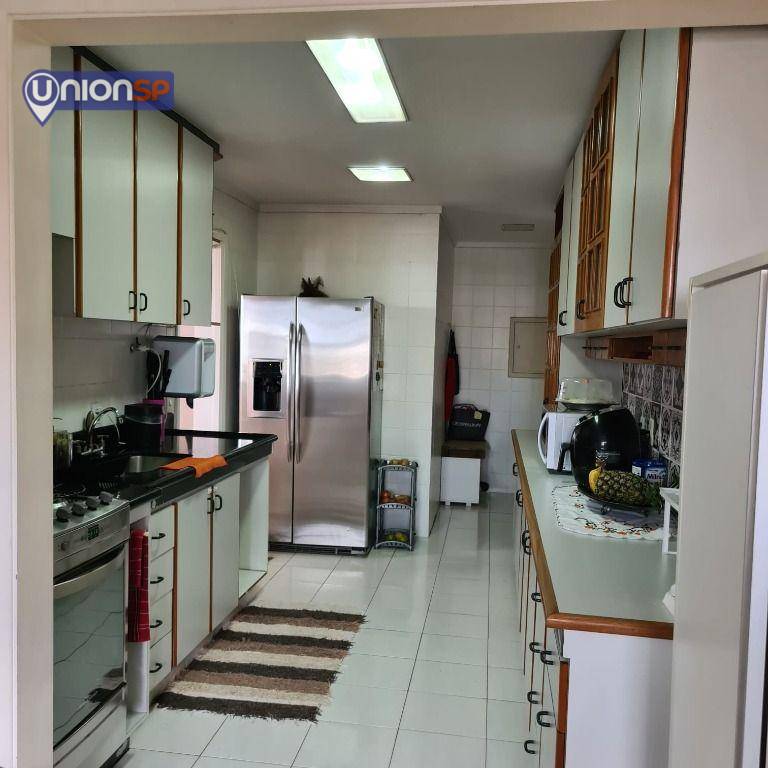 Apartamento à venda com 3 quartos, 186m² - Foto 13