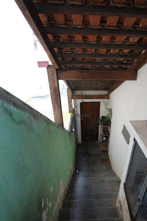 Casa à venda com 3 quartos, 267m² - Foto 25