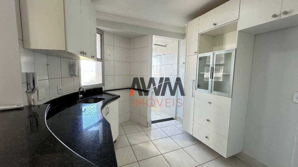 Apartamento para alugar com 2 quartos, 64m² - Foto 8