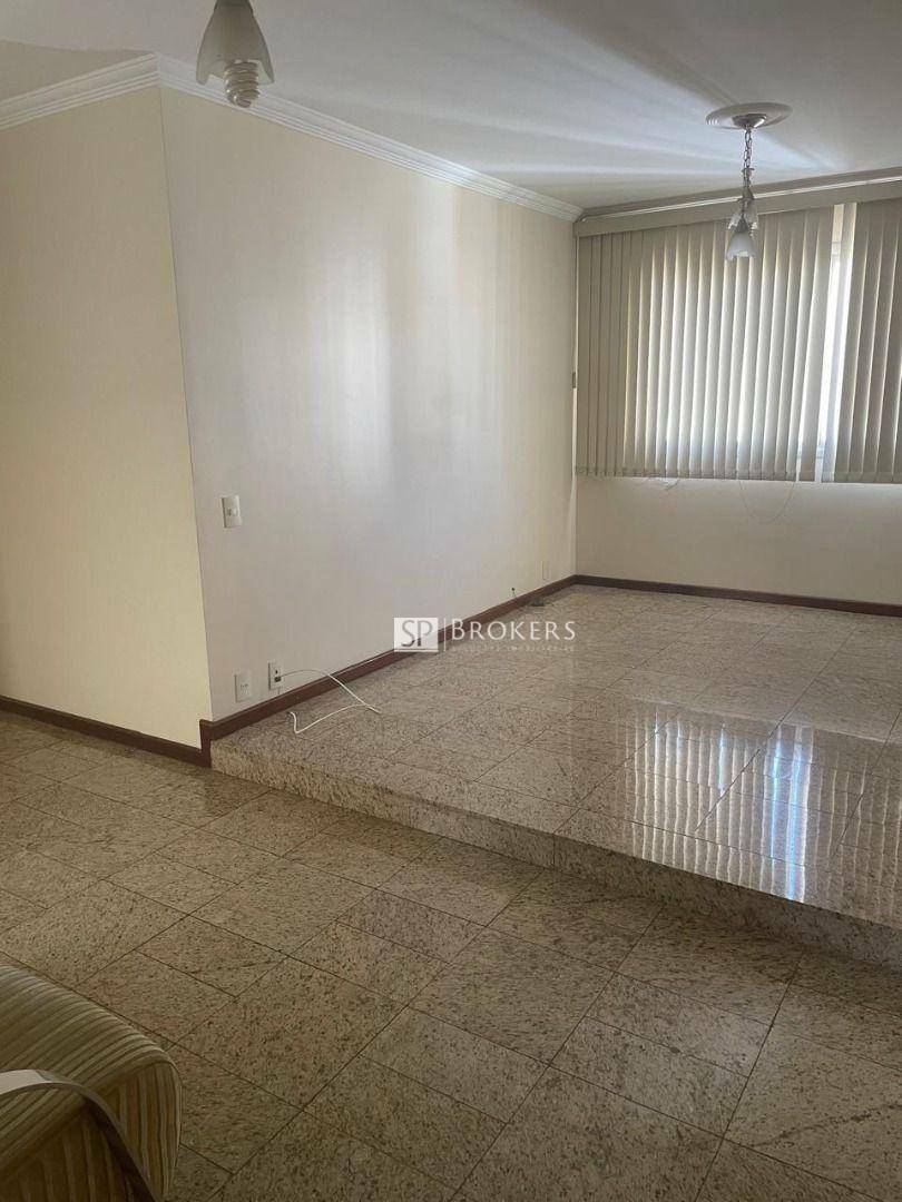 Apartamento à venda com 3 quartos, 100m² - Foto 1