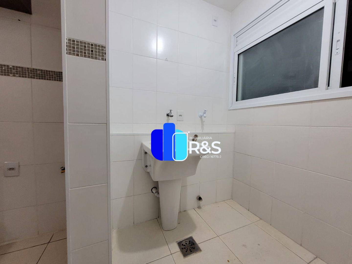 Apartamento para alugar com 2 quartos, 69m² - Foto 9
