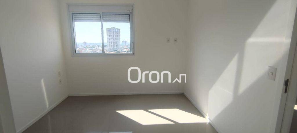 Apartamento à venda com 2 quartos, 78m² - Foto 2