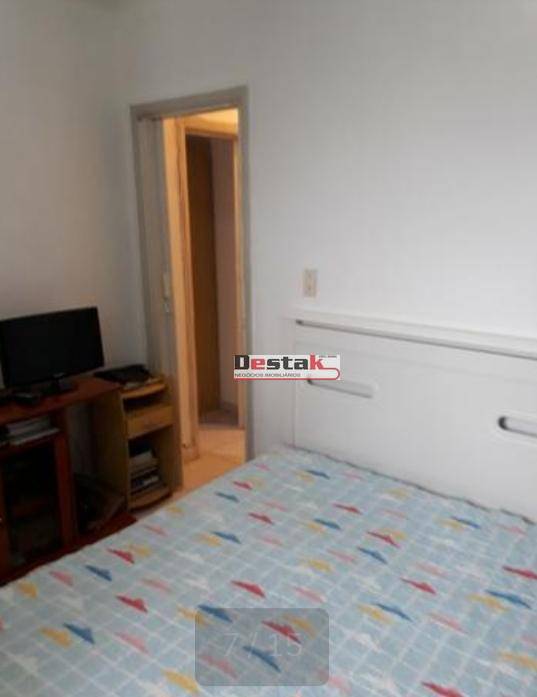 Apartamento à venda com 2 quartos, 56m² - Foto 3