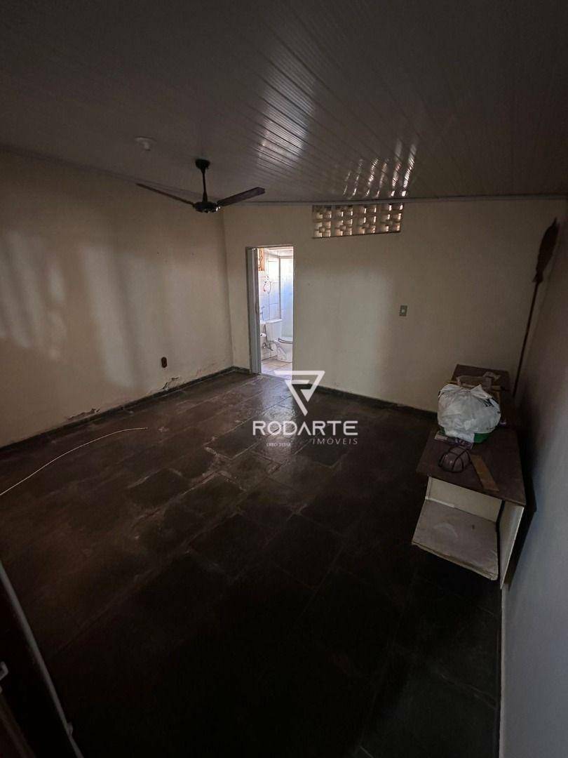 Casa à venda com 4 quartos, 190m² - Foto 12