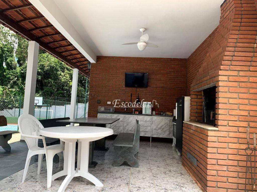 Casa à venda com 4 quartos, 1500m² - Foto 10