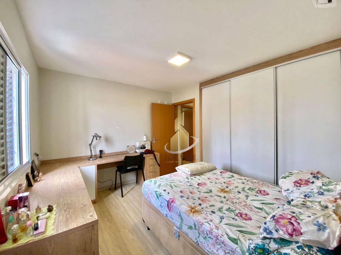 Apartamento para alugar com 2 quartos, 106m² - Foto 16