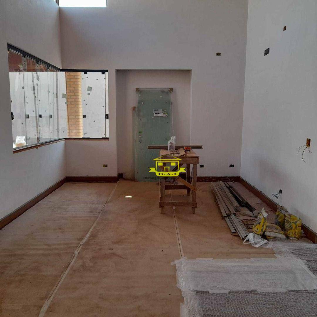 Casa à venda com 3 quartos, 220m² - Foto 19