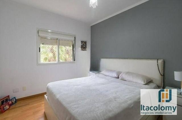 Apartamento à venda com 3 quartos, 139m² - Foto 13