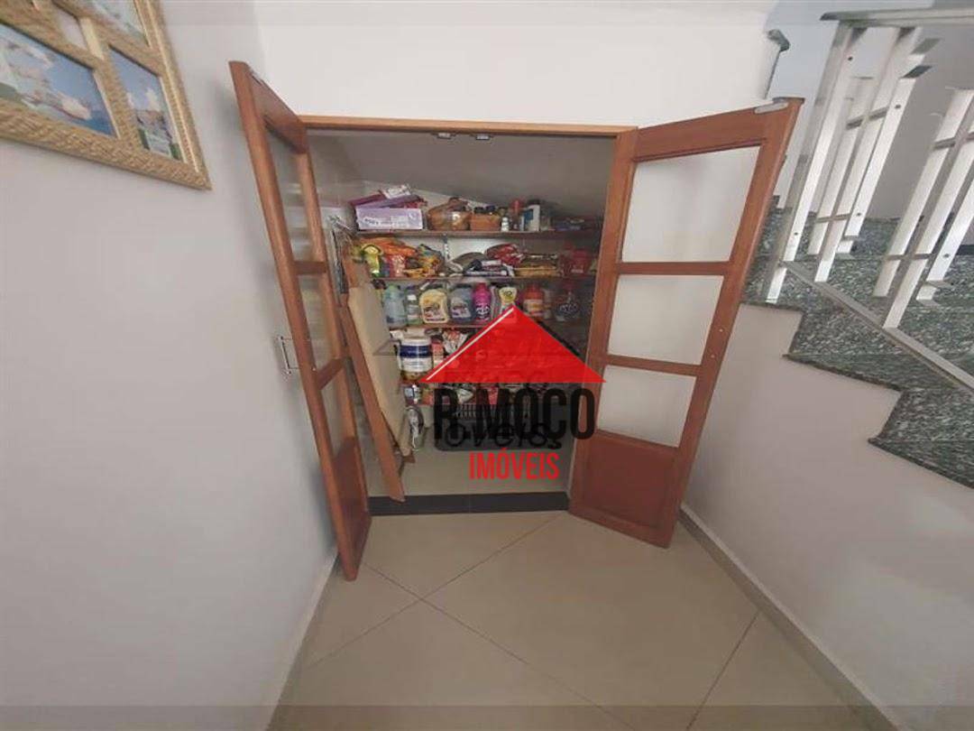 Sobrado à venda com 3 quartos, 270m² - Foto 25