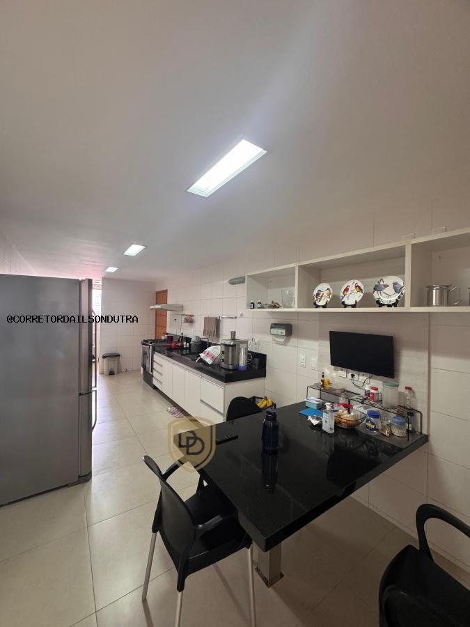 Apartamento à venda com 3 quartos, 214m² - Foto 16