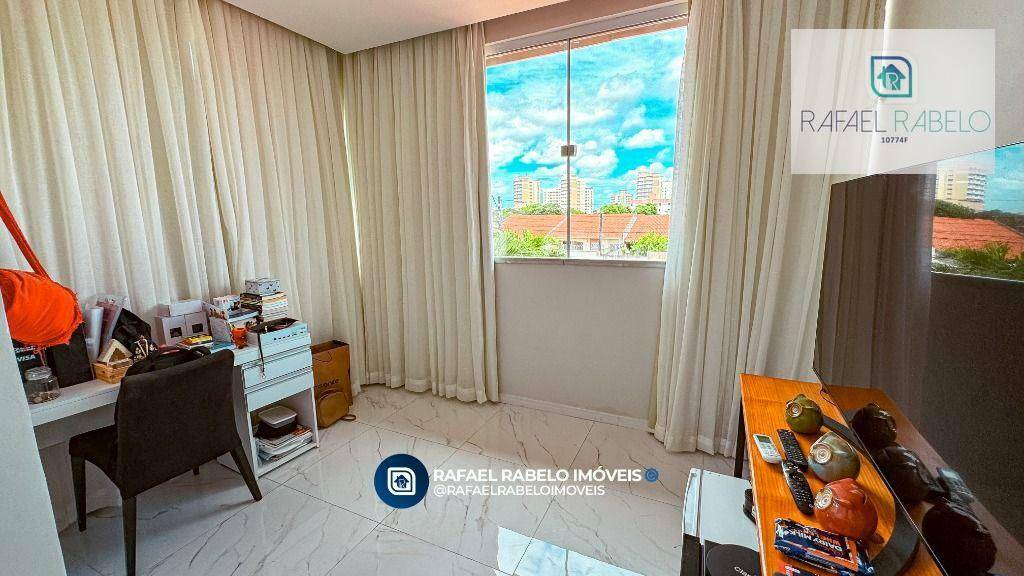 Casa à venda e aluguel com 5 quartos, 323m² - Foto 4