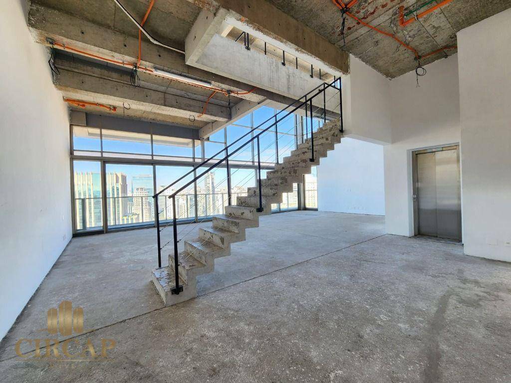 Cobertura à venda com 4 quartos, 542m² - Foto 2