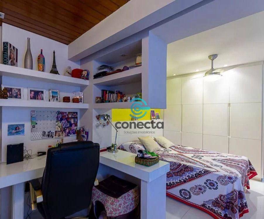 Apartamento à venda com 4 quartos, 329m² - Foto 14