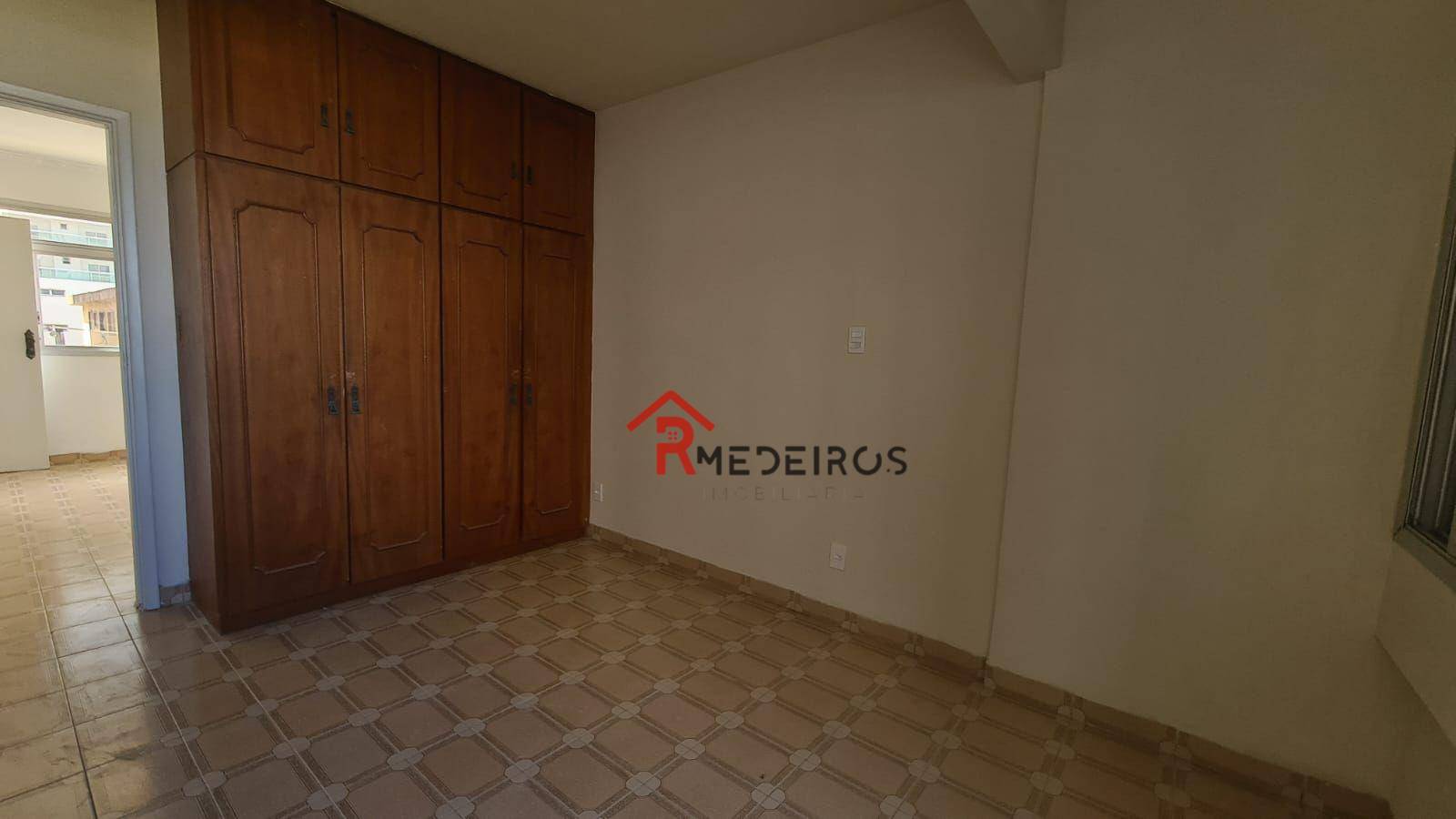 Apartamento à venda com 1 quarto, 40m² - Foto 8