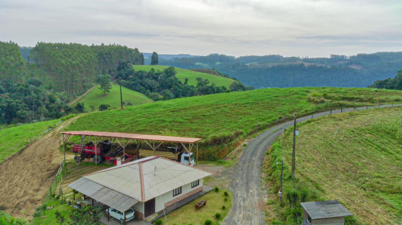 Fazenda à venda com 3 quartos, 205000m² - Foto 40