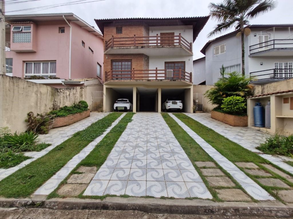 Casa de Condomínio à venda e aluguel com 4 quartos, 460m² - Foto 2