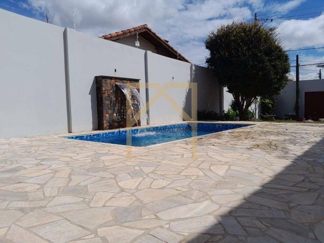 Casa à venda com 2 quartos, 139m² - Foto 11