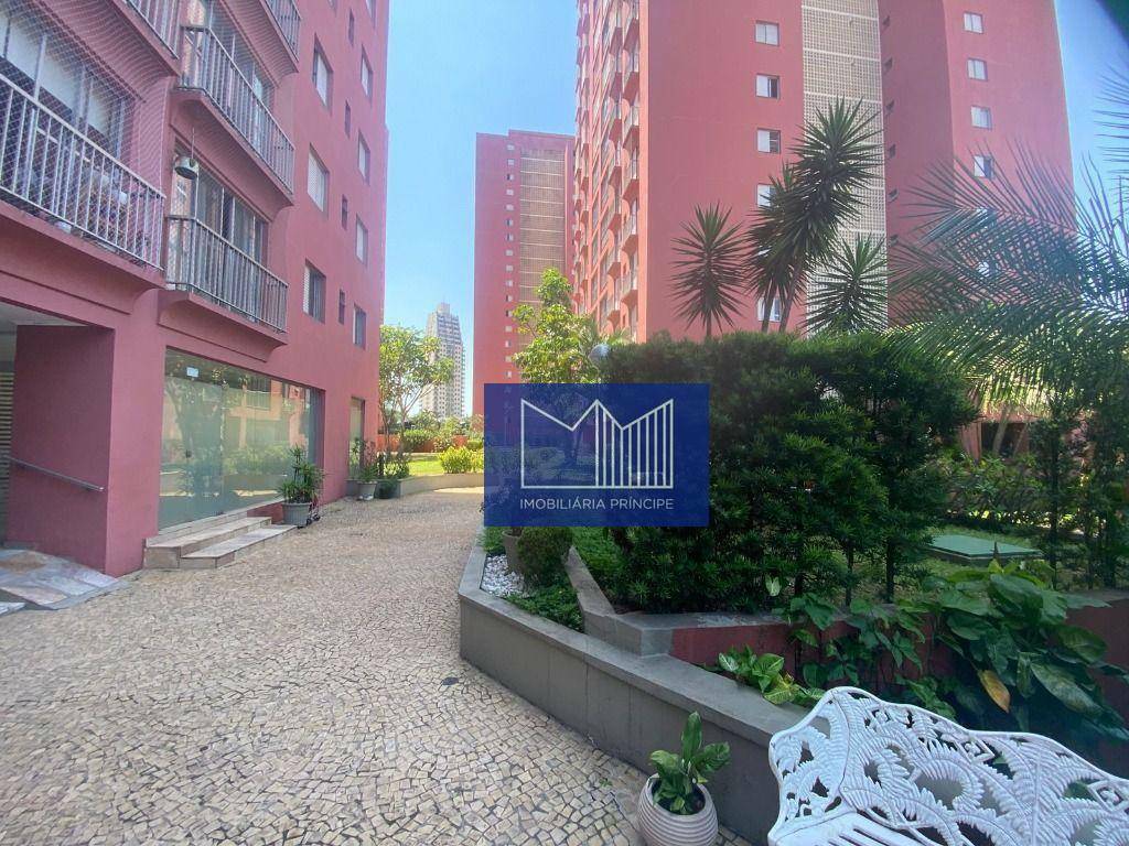 Apartamento à venda com 3 quartos, 95m² - Foto 17