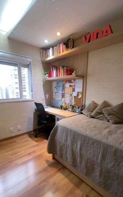 Apartamento à venda com 3 quartos, 189m² - Foto 29