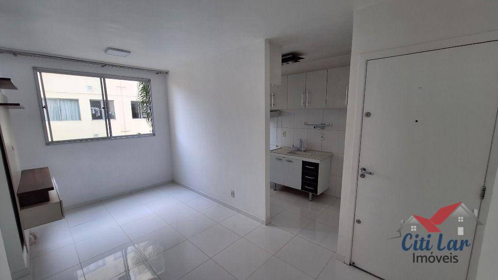 Apartamento à venda e aluguel com 2 quartos, 43m² - Foto 4