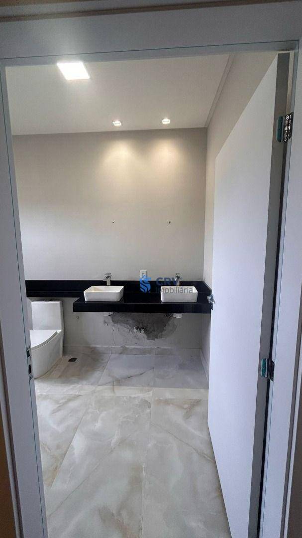 Sobrado à venda com 3 quartos, 226m² - Foto 17