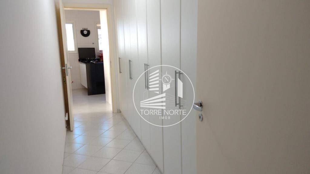 Apartamento à venda com 4 quartos, 303m² - Foto 32