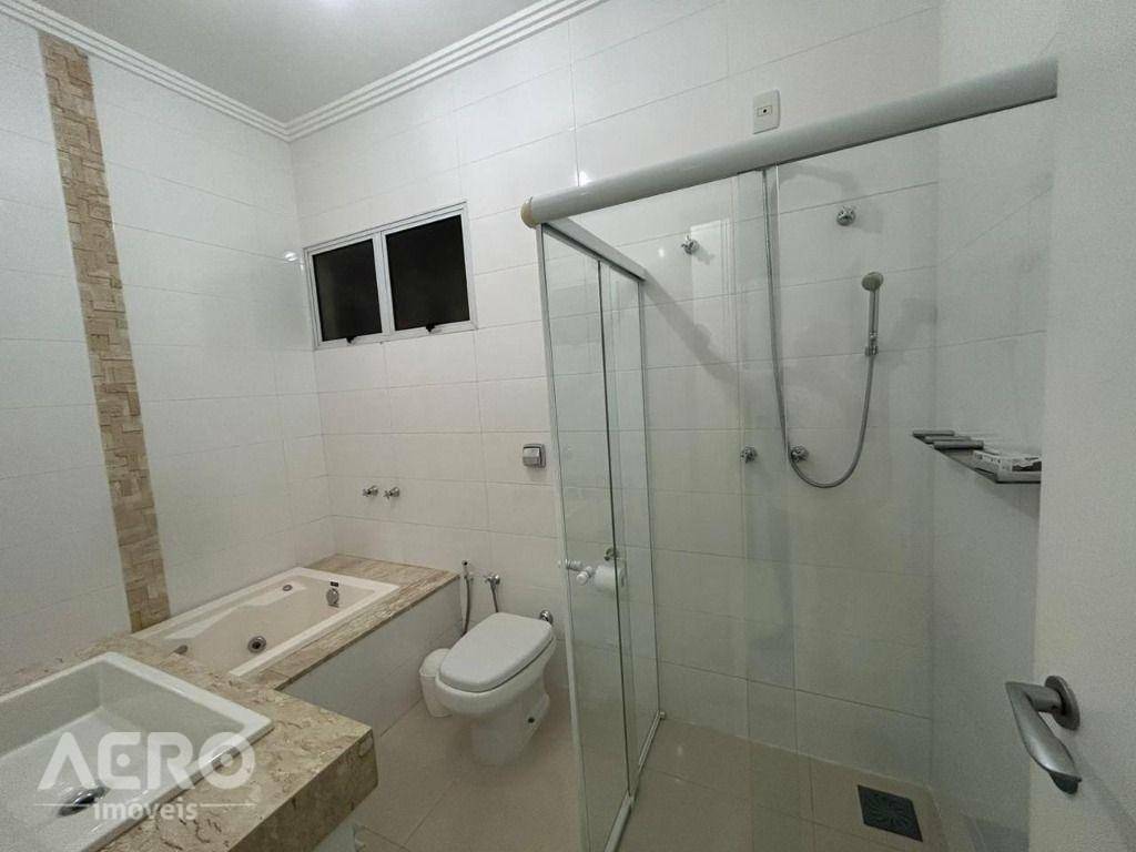 Casa de Condomínio à venda com 3 quartos, 213m² - Foto 12