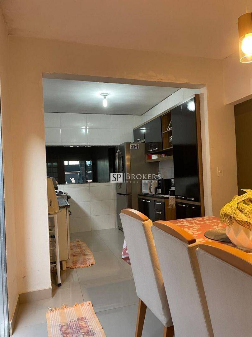 Casa à venda com 3 quartos, 170m² - Foto 15