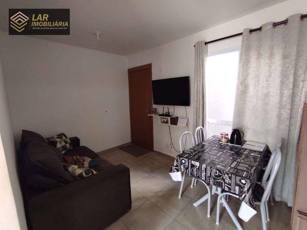 Apartamento à venda com 2 quartos, 42m² - Foto 3