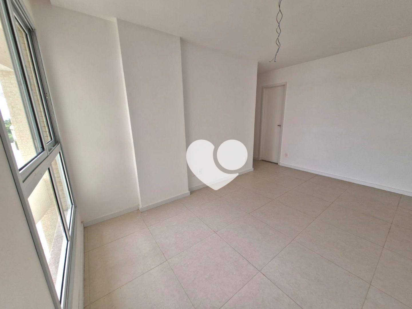 Apartamento à venda com 3 quartos, 110m² - Foto 6