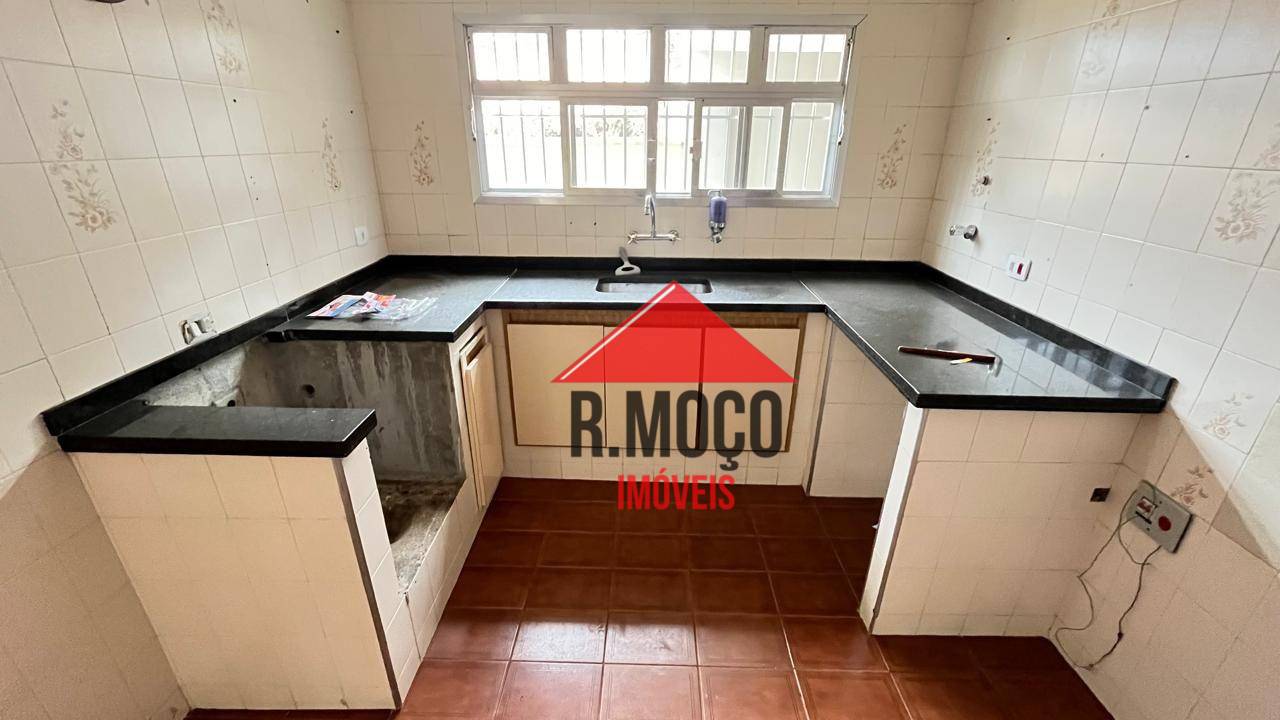 Sobrado à venda com 3 quartos, 130m² - Foto 11