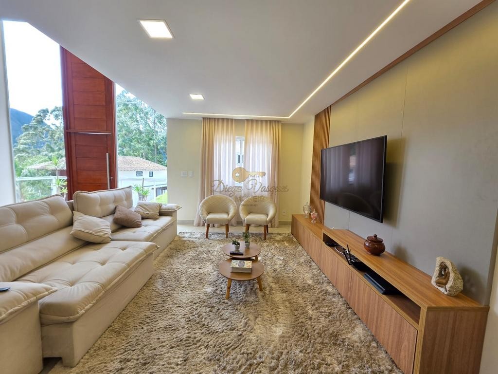 Casa de Condomínio à venda com 3 quartos, 600m² - Foto 3
