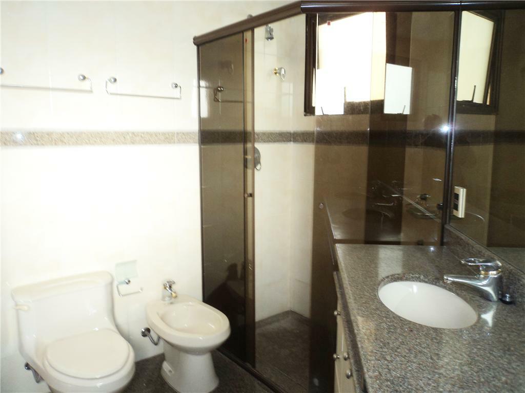 Apartamento à venda e aluguel com 3 quartos, 225m² - Foto 32