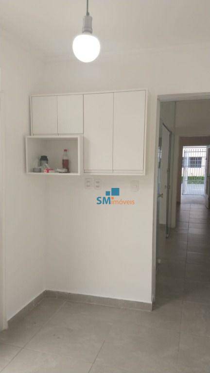 Sobrado para alugar com 3 quartos, 160m² - Foto 1