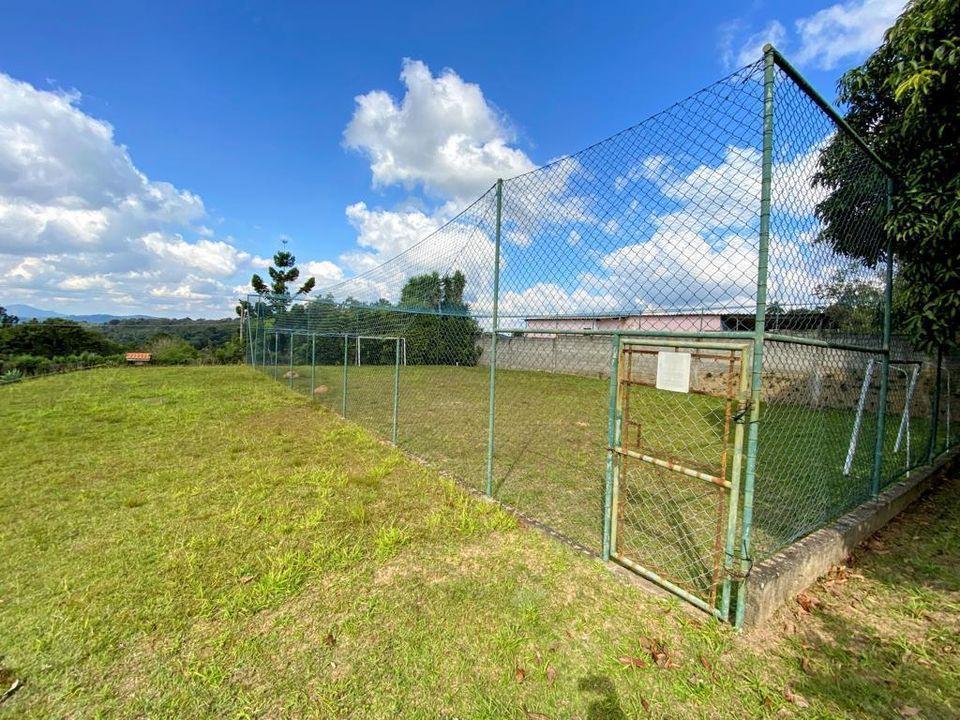 Fazenda à venda com 5 quartos, 740m² - Foto 4