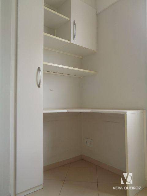 Apartamento para alugar com 1 quarto, 40m² - Foto 10