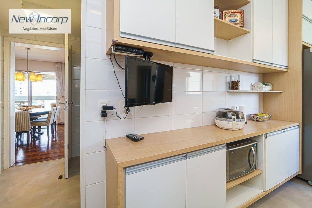 Apartamento à venda com 4 quartos, 238m² - Foto 31