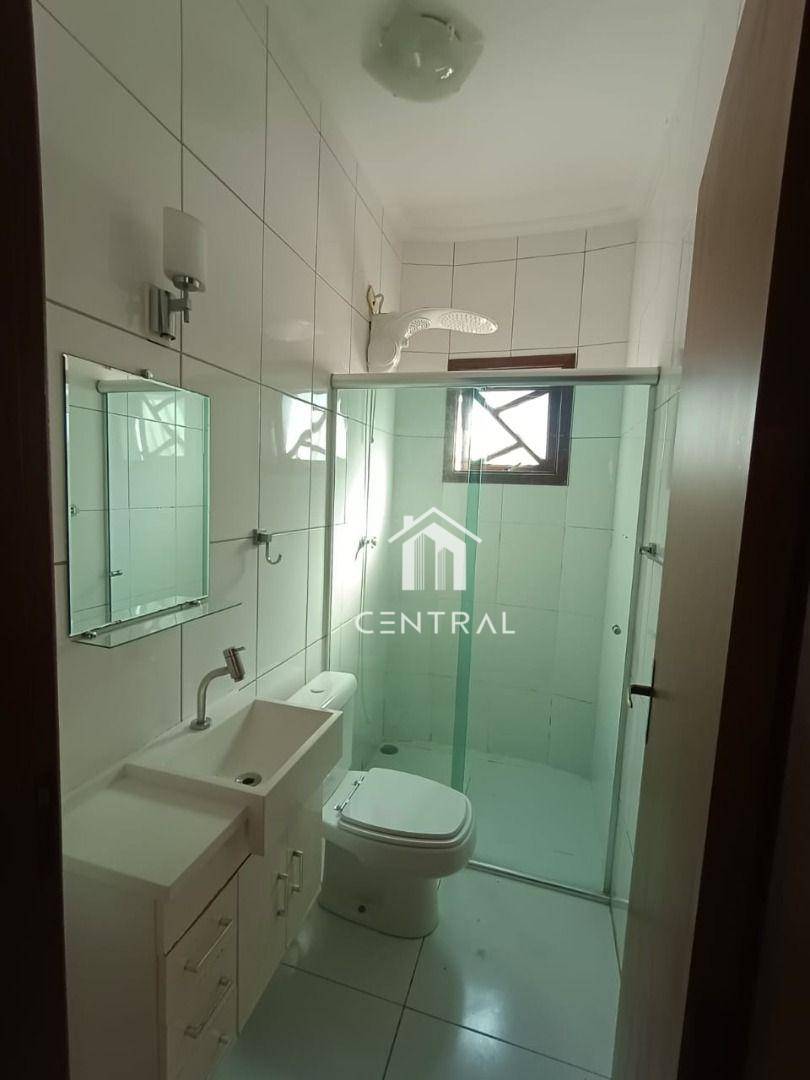 Sobrado à venda com 3 quartos, 330m² - Foto 20