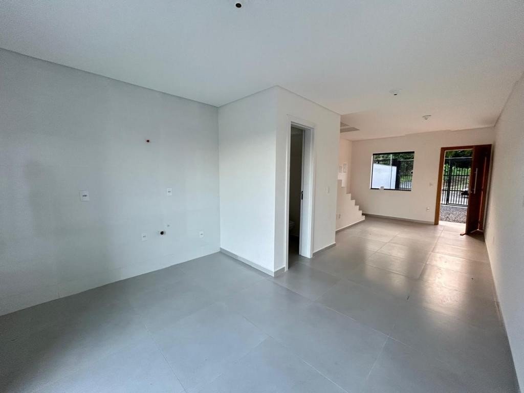 Sobrado à venda com 2 quartos, 71m² - Foto 4