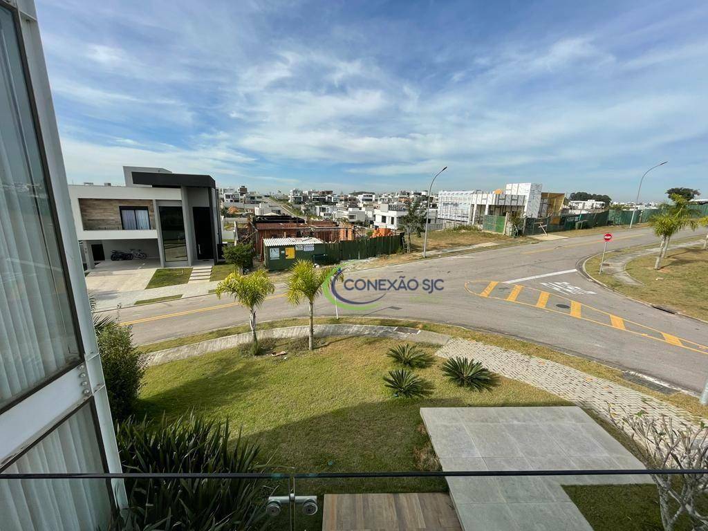 Casa de Condomínio à venda com 4 quartos, 362m² - Foto 8